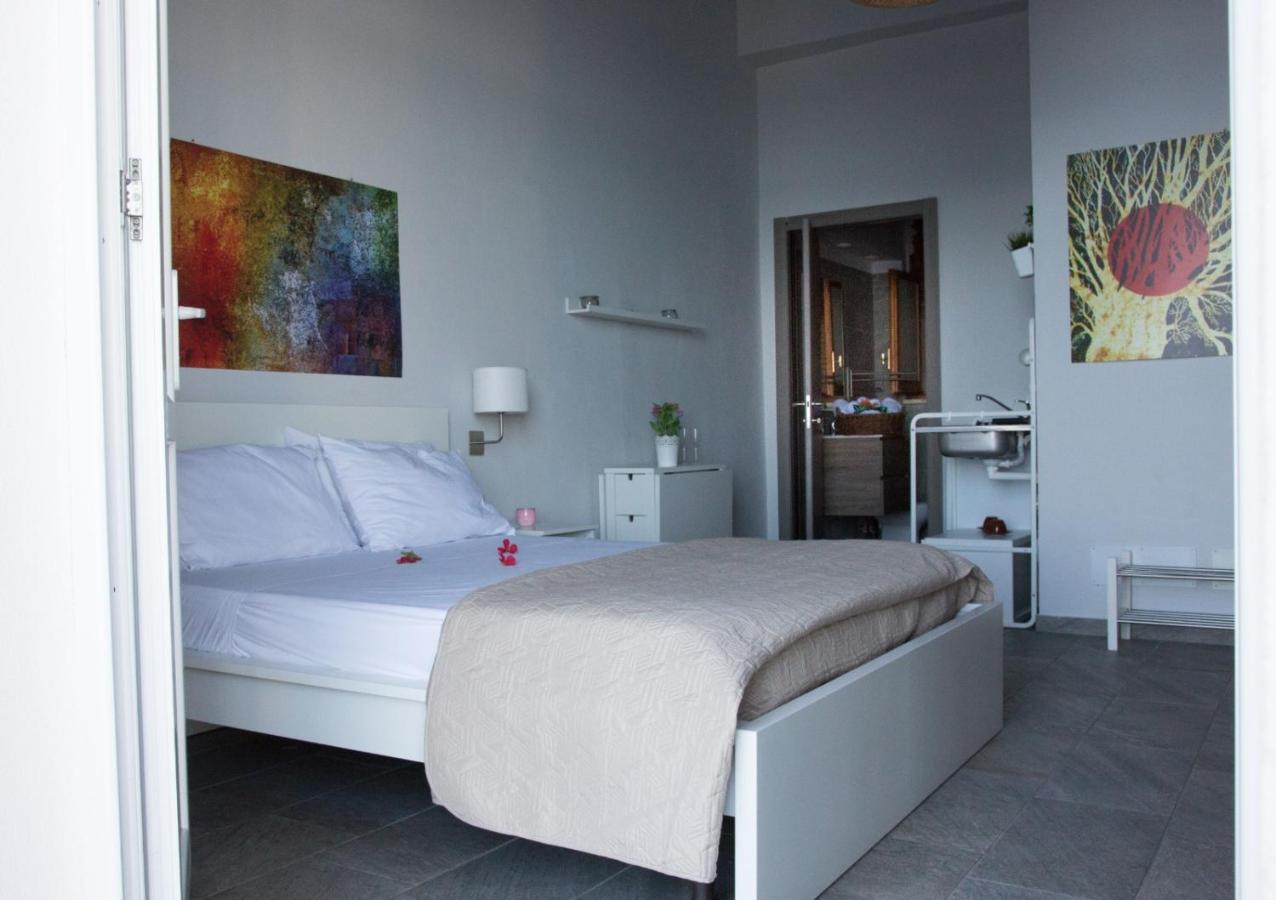Appartamento In Villa Agnese Aci Trezza Exteriör bild
